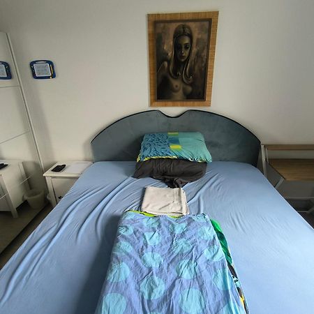 Nearwoehrderseaandstation Hotel Нюрнберг Екстериор снимка